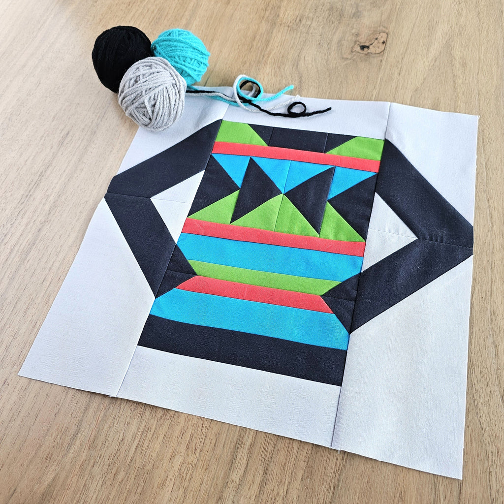 Favorite Sweater Quilt Block PDF Sewing Pattern