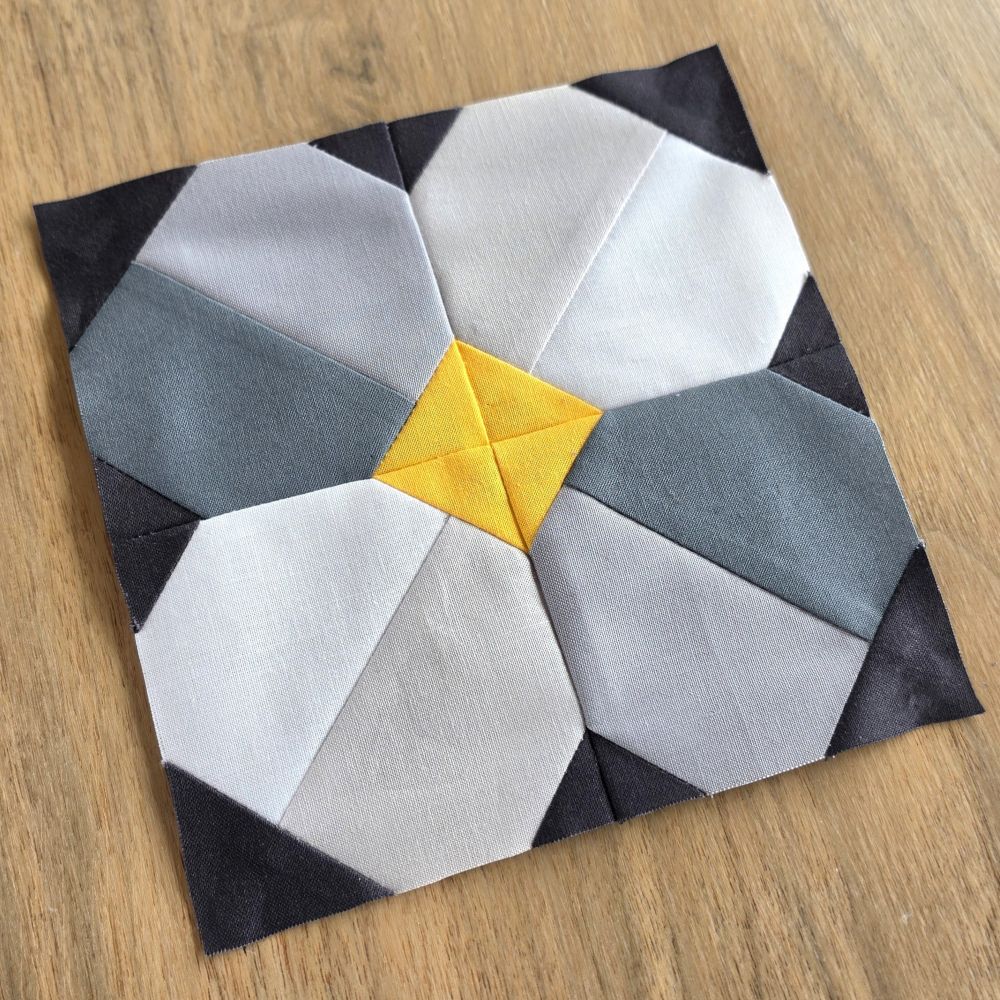 Nightshade Quilt Block PDF Sewing Pattern